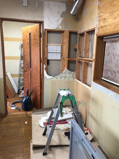 キッチン及びバックヤード改修工事　上田市