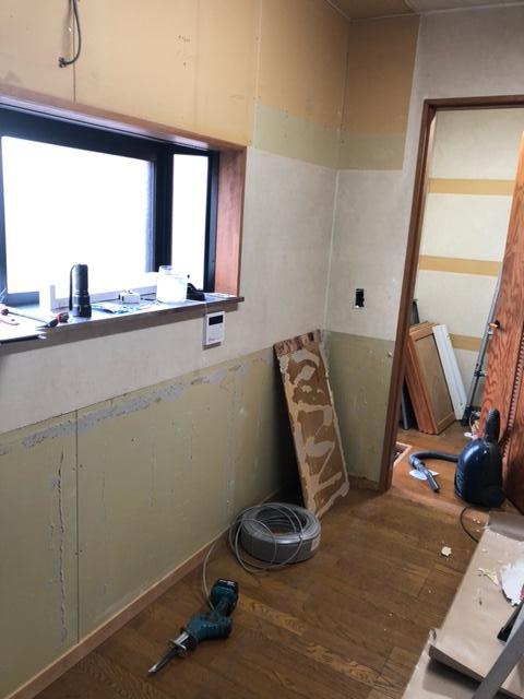 キッチン及びバックヤード改修工事　上田市